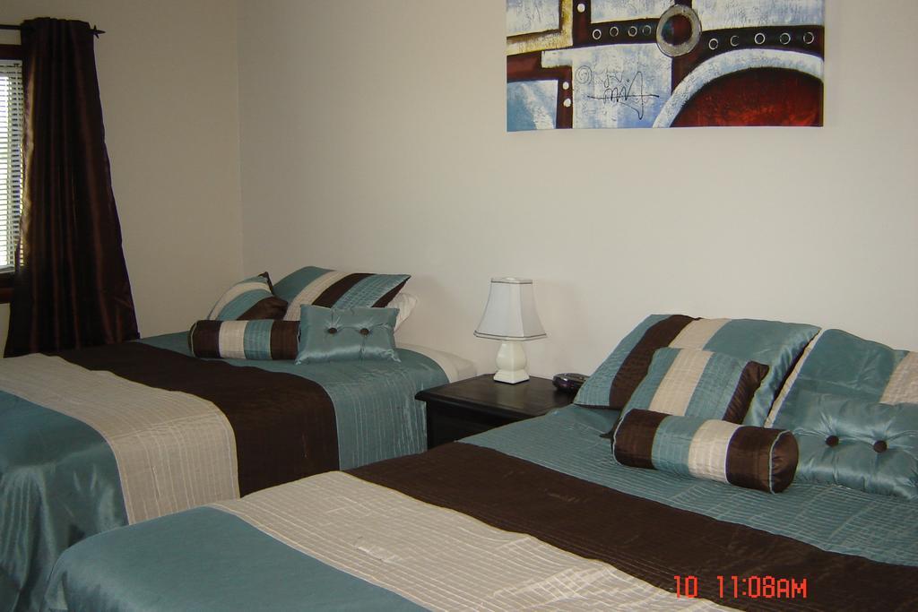 Midway Motel Radisson Δωμάτιο φωτογραφία